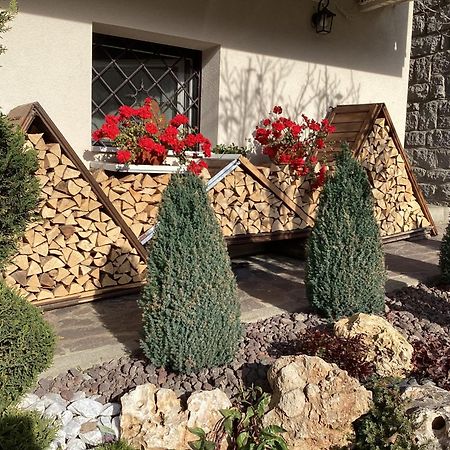 B&B Villa Paradiso Mezzana  Exterior photo